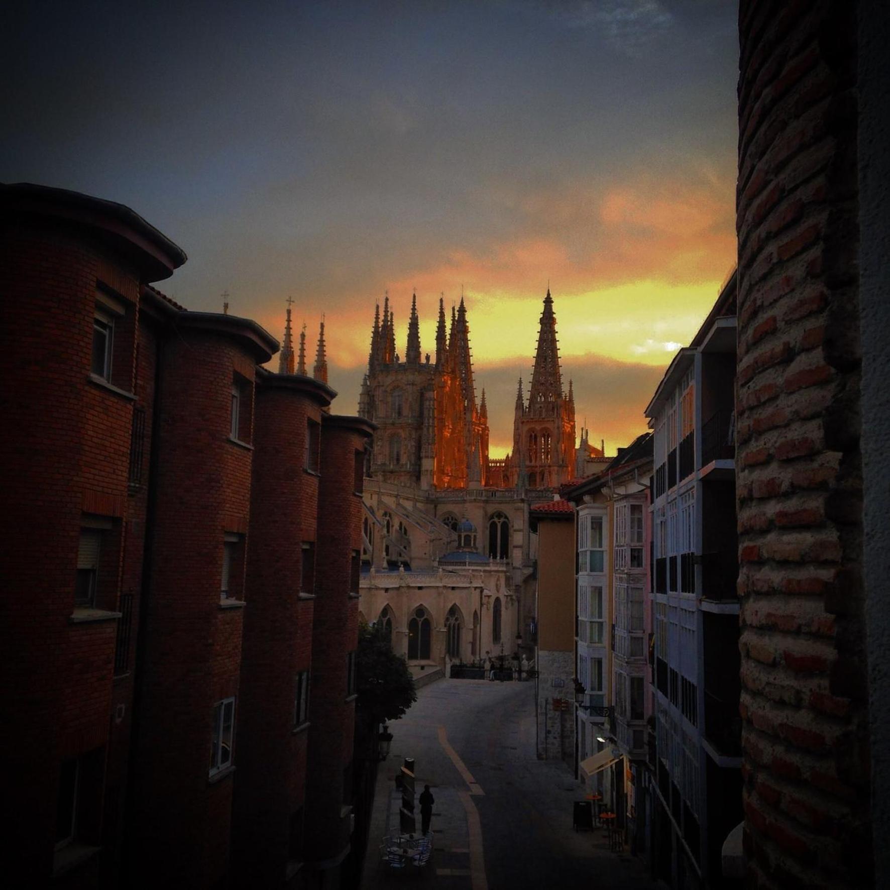 Apartmán Vivienda En Perfecta Ubicacion Al Lado De La Catedral De Burgos Atuaire Exteriér fotografie